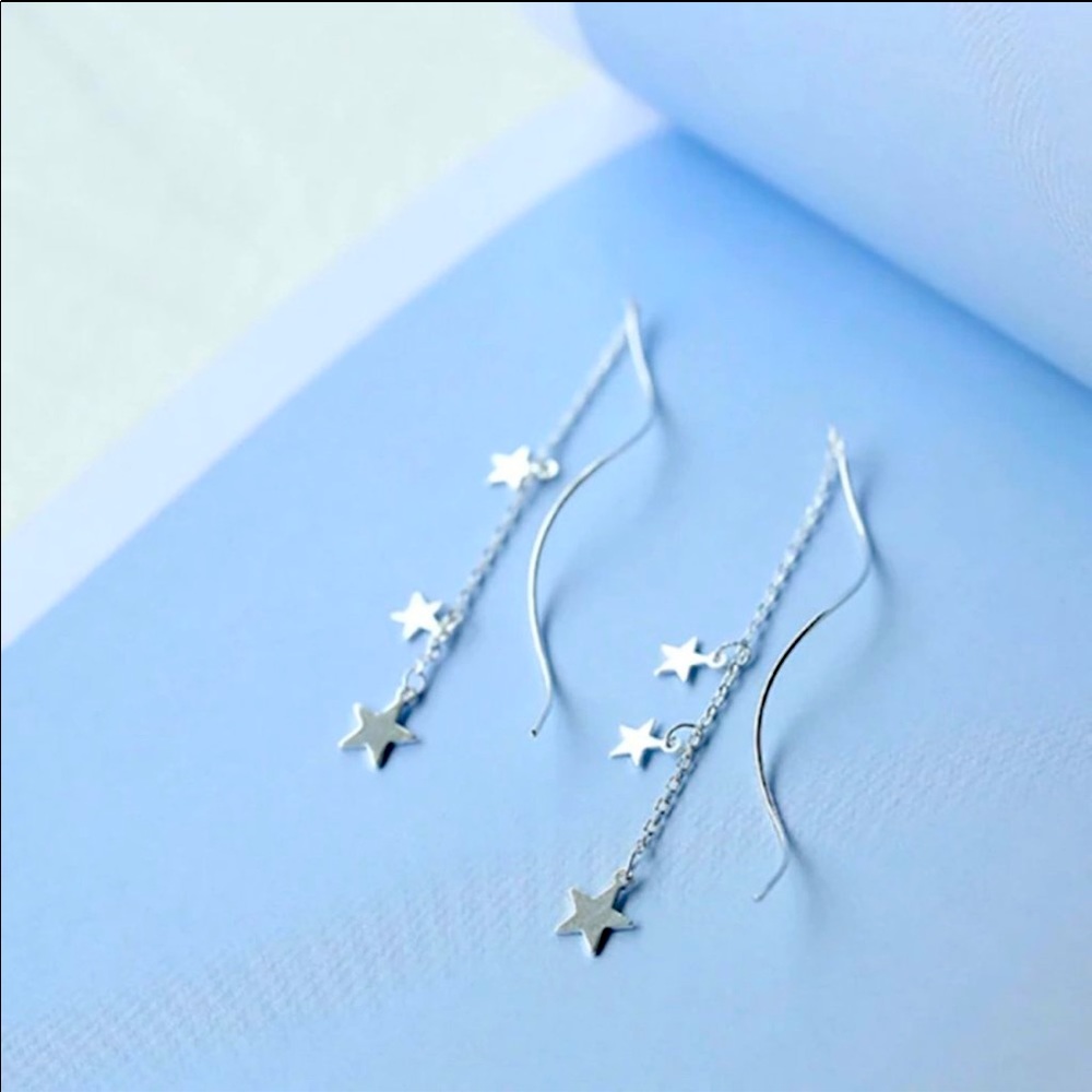 NWOT Star Earrings Sterling Silver